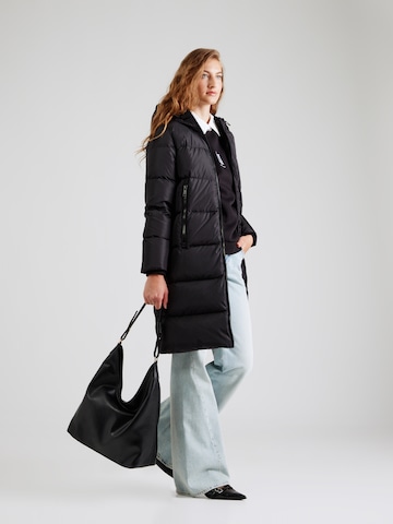 Palton de iarnă de la ARMANI EXCHANGE pe negru