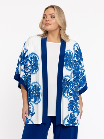 YOEK Kimono in White: front