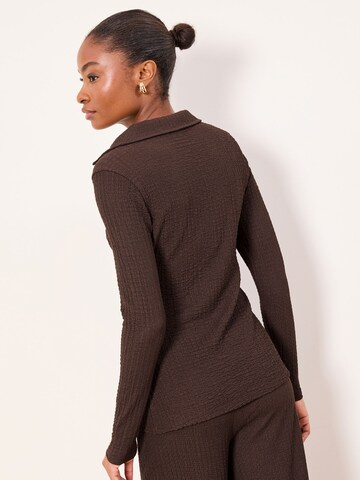 Lipsy Блузка в Коричневый