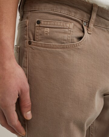 WE Fashion Slim fit Jeans in Brown