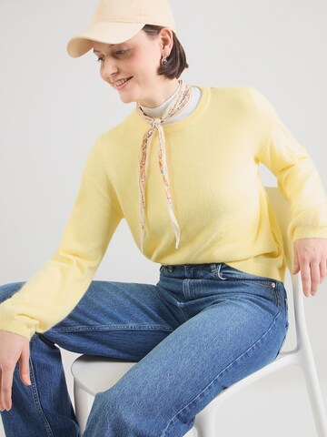 PIECES Πουλόβερ 'PCNAOMI' σε κίτρινο: μπροστά
