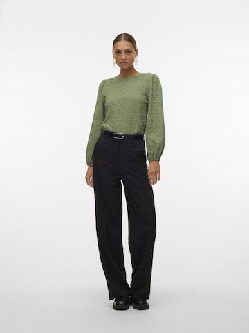 VERO MODA Bluse 'FLOWER' i grøn