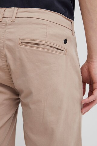 regular Pantaloni chino di Casual Friday in beige