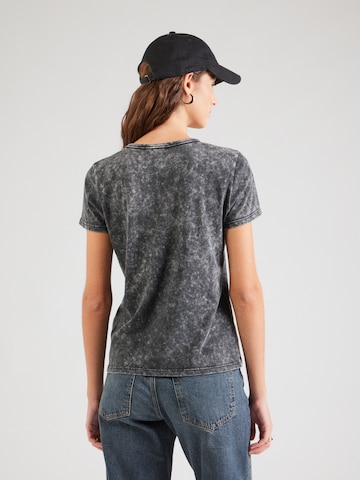 Tricou 'Th44ea' de la Hailys pe negru
