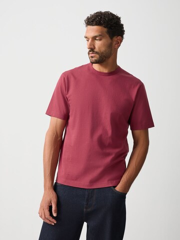 Next Shirt in Red: front