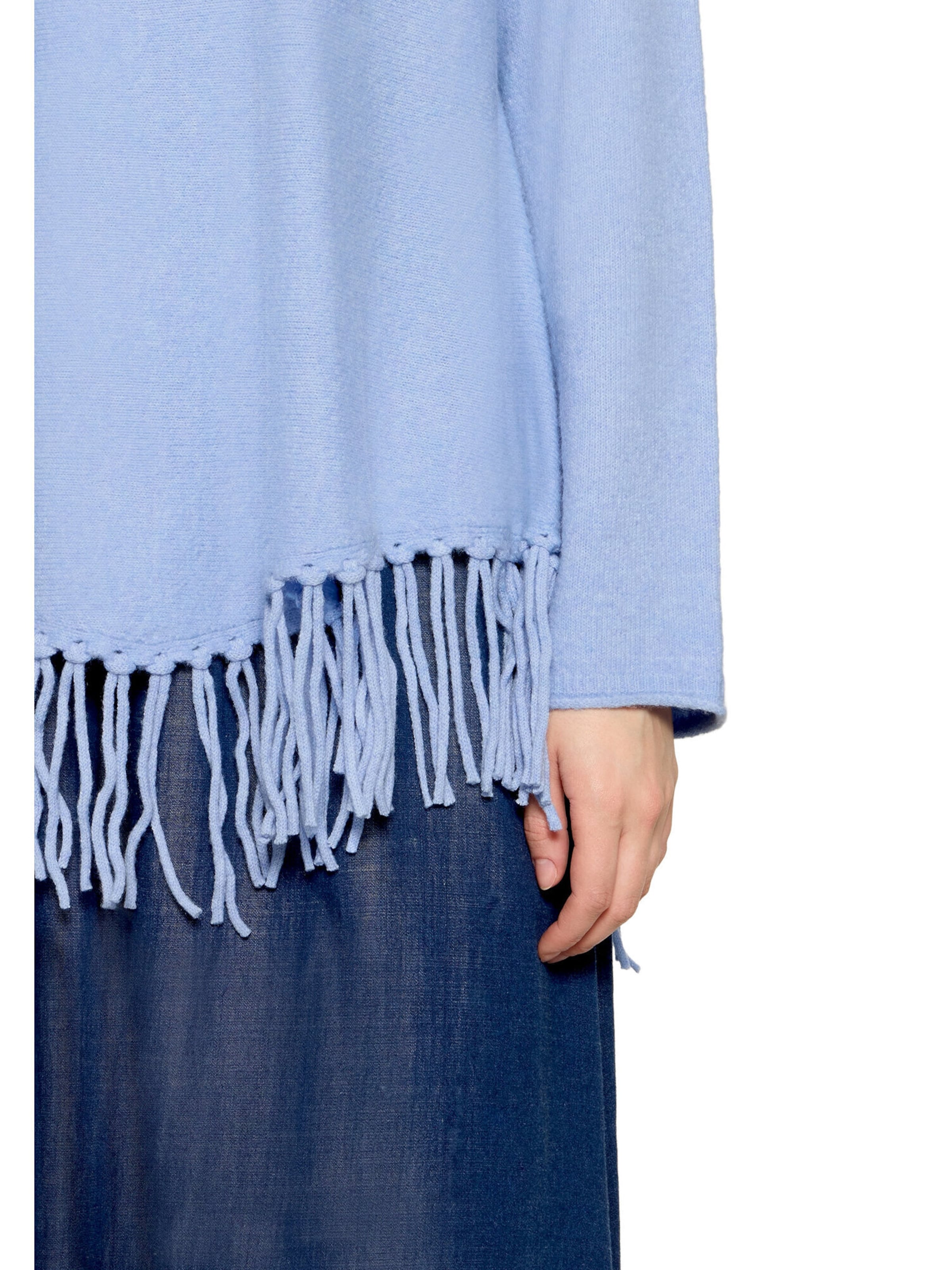Cartoon Sweater in Blue