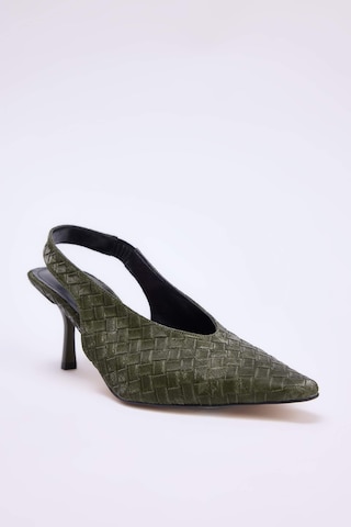 Trendyol Pumps in Green