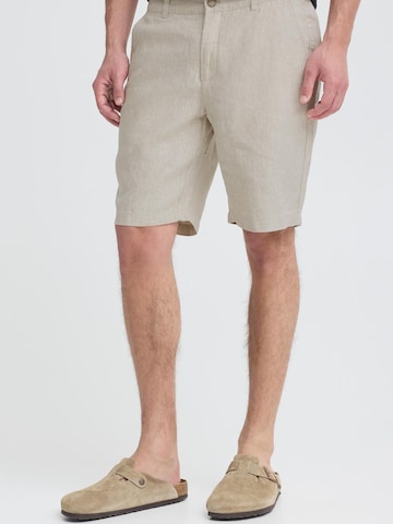 Regular Pantalon chino 'CFPandrup' Casual Friday en beige : devant