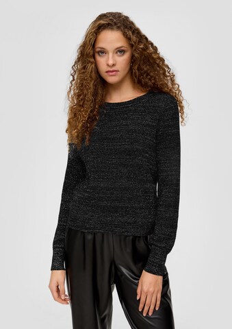 Pull-over QS en noir : devant