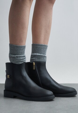 Bottines Michael Kors en noir : devant