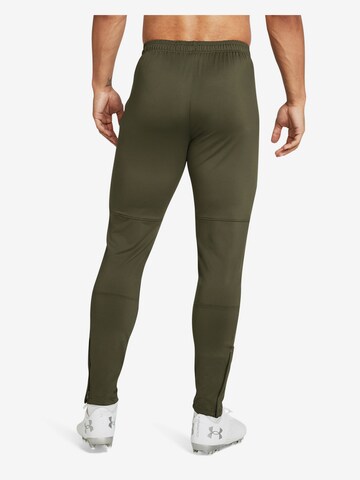 Slimfit Pantaloni sportivi 'Challenger' di UNDER ARMOUR in verde