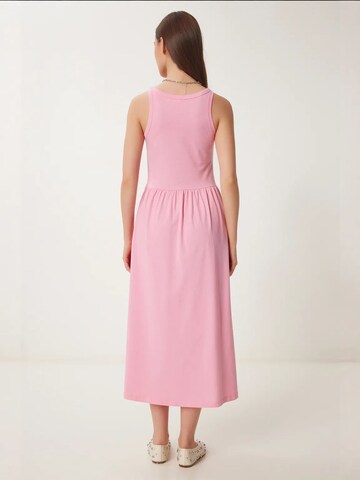 Happiness İstanbul - Vestido em rosa