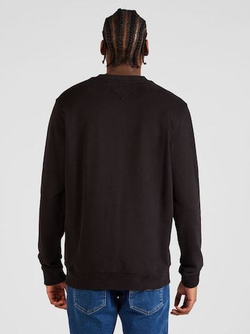 Tommy Jeans Sweatshirt 'ESSENTIAL' in Black