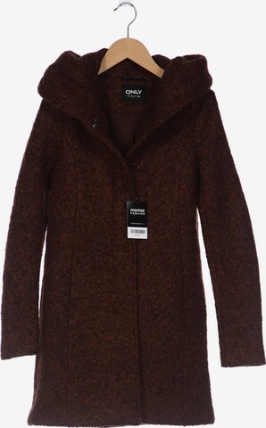 ONLY Jacket & Coat in XS in Brown: front