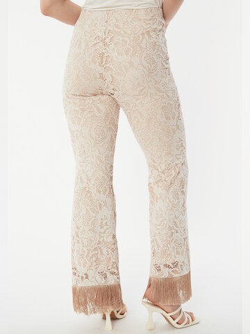 Ana Alcazar Bootcut Hose 'Zakira' in Beige