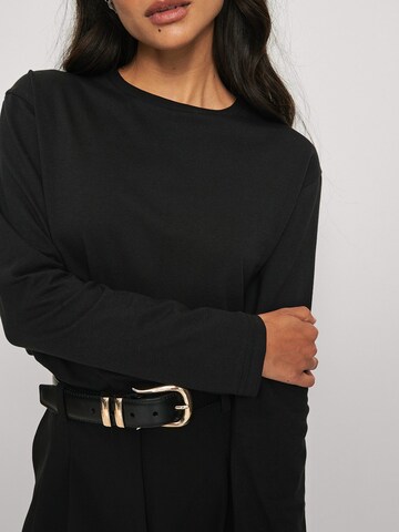 NA-KD Shirt in Schwarz