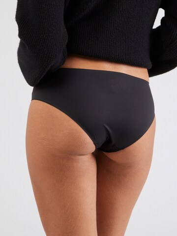 Chantelle Slip 'NORAH' in Black