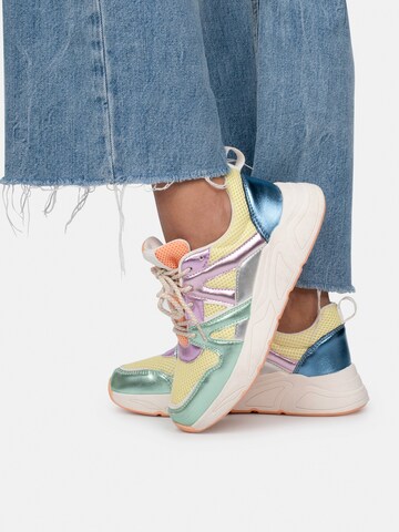 POSH by Poelman Platform trainers 'Carocel' in Green