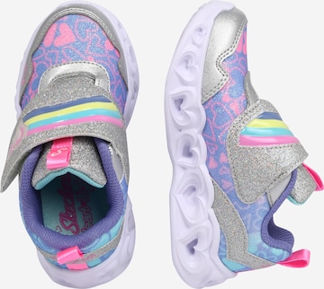 SKECHERS - Sapatilhas 'HEART LIGHTS LOVIE DOVIE' em prata