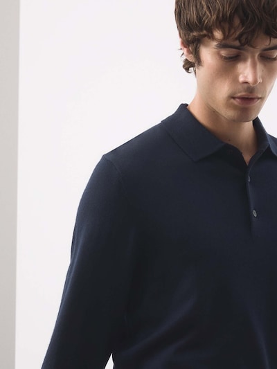 Maglietta Marks & Spencer di colore blu scuro, Visualizzazione prodotti