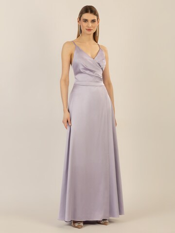 APART Evening Dress in Purple: front