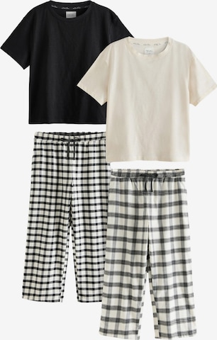 Next Pyjama värissä musta: etupuoli