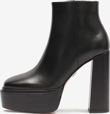 Kazar Ankle Boots in Black: front