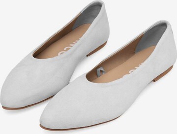 Bianco Ballet Flats in White