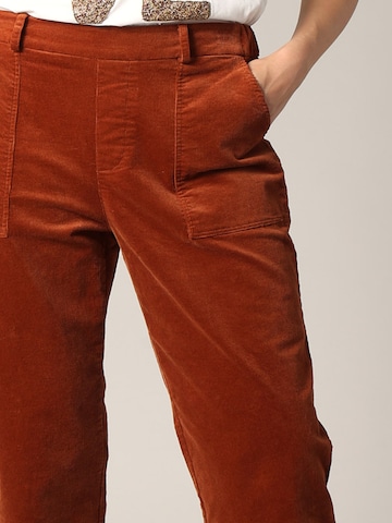 Regular Pantalon 'Wiyana' Deeluxe en marron