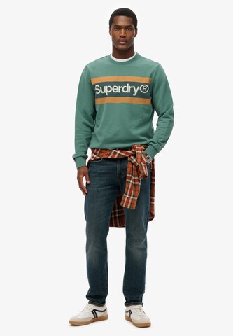 Sweat-shirt 'Core' Superdry en vert