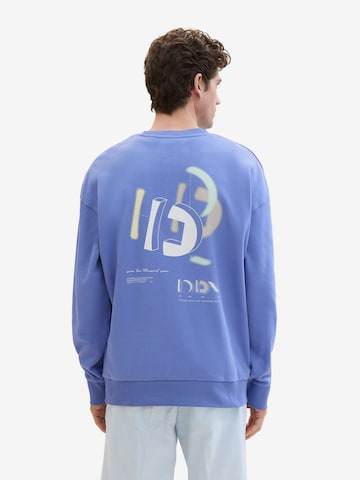 TOM TAILOR DENIM - Sweatshirt em azul: frente