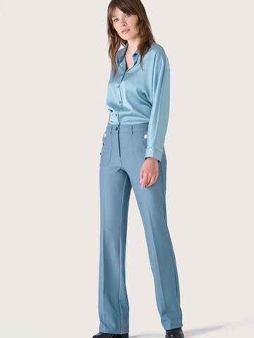 Camomilla Regular Trousers with creases 'Piero' in Blue