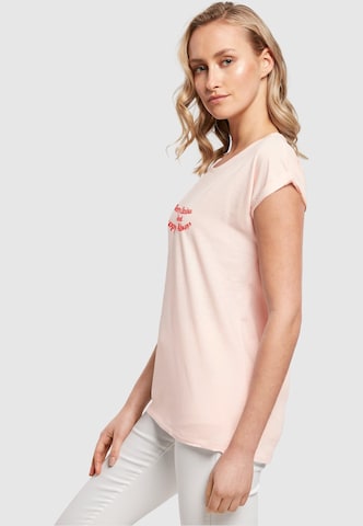Merchcode T-Shirt 'Merry Christmas And Happy Always' in Pink