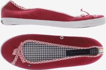 TOMMY HILFIGER Flats & Loafers in 37 in Red: front