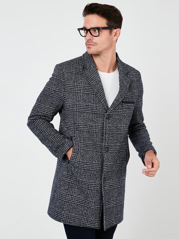 Buratti Winter Coat in Blue: front