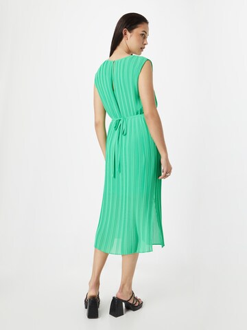 Robe COMMA en vert