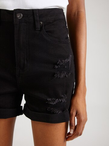 AÉROPOSTALE Regular Shorts in Schwarz