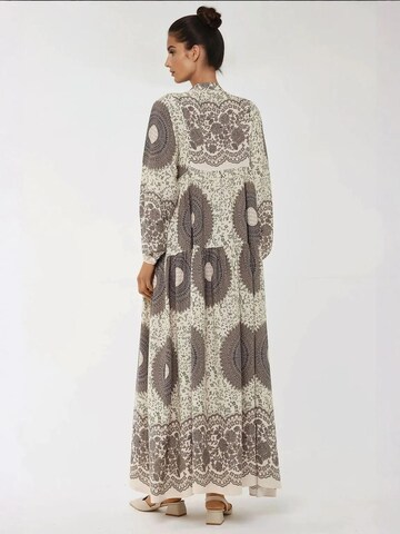 Robe-chemise Hiccup en blanc