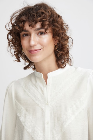 b.young - Blusa en blanco