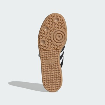 Ballerina con cinturino 'Samba' di ADIDAS ORIGINALS in bianco