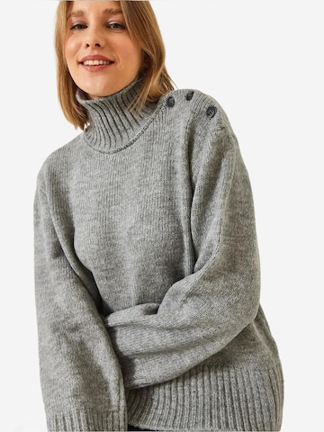 Pull-over oversize Bianco Lucci en gris