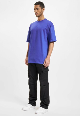 Tricou de la DEF pe albastru