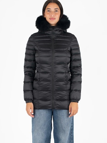 Refrigiwear Winterjacke in Schwarz: Vorderseite