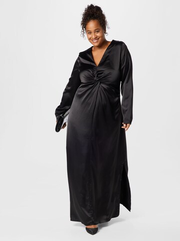 Robe de soirée Nasty Gal Plus en noir : devant