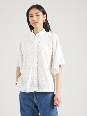 YAS Blouse 'YASMENUSA' in White: front