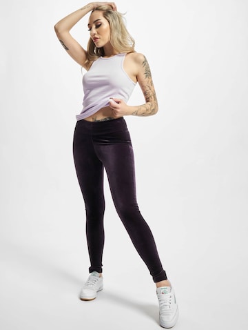 Skinny Leggings di Reebok in lilla