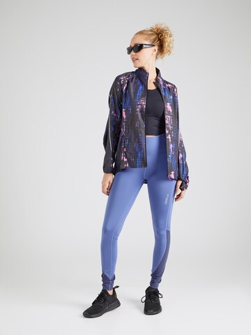 ASICS - Chaqueta deportiva 'Road Lite' en negro
