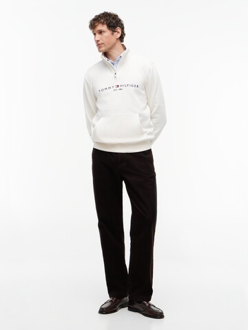 TOMMY HILFIGER Суичър в жълто