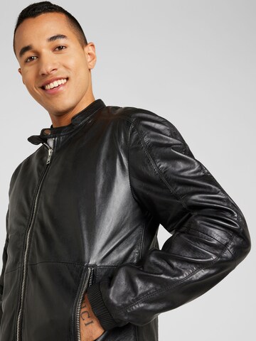 Gipsy Between-Season Jacket 'Arik' in Black