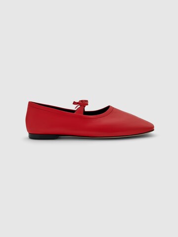 EDITED Ballerina 'Pauletta' in Red